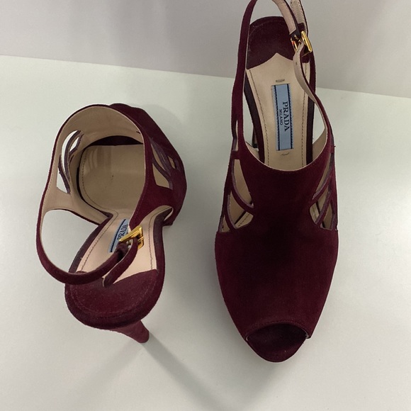Prada heels - size 38 - Picture 4 of 4